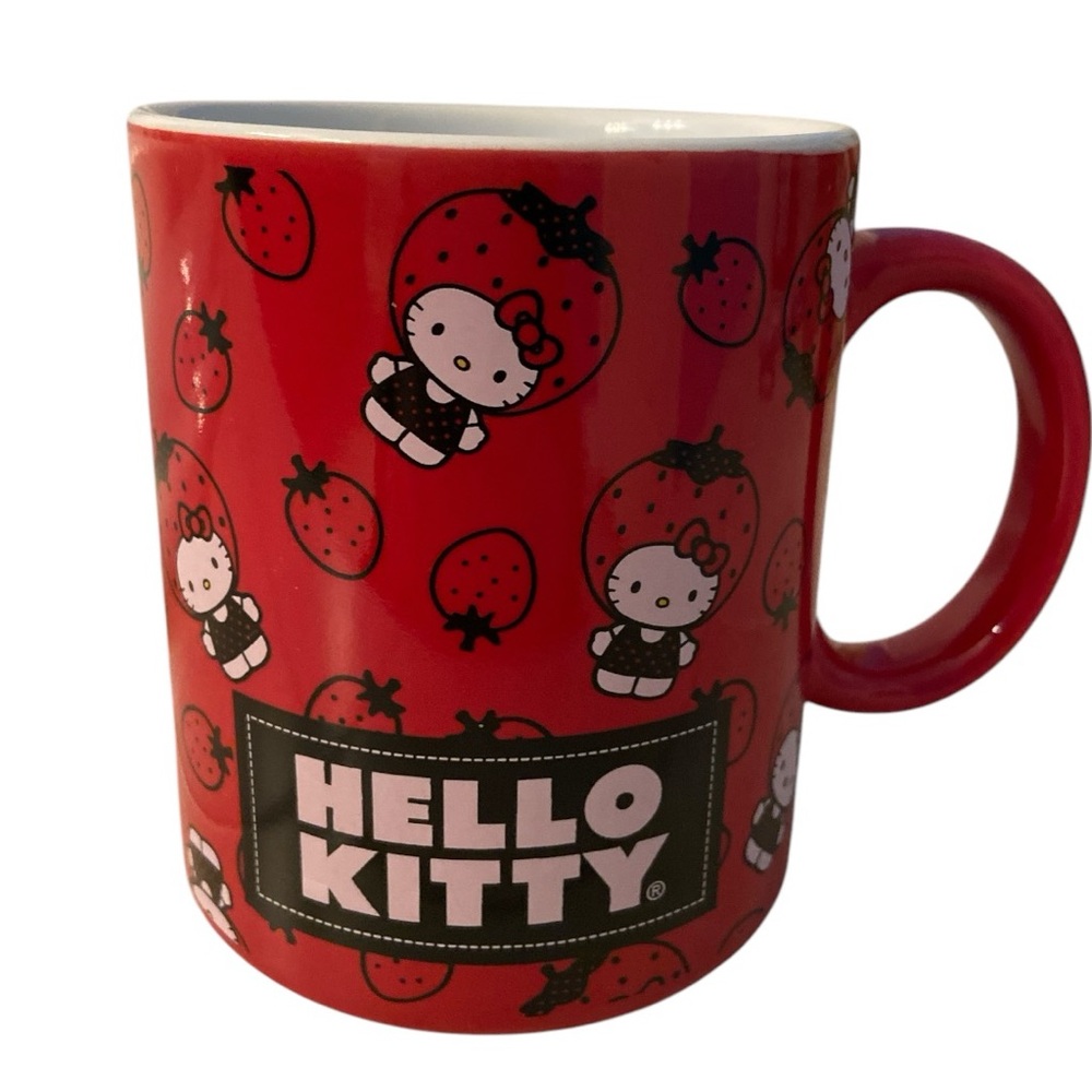 061 New Hello Kitty Red Strawberry Mug